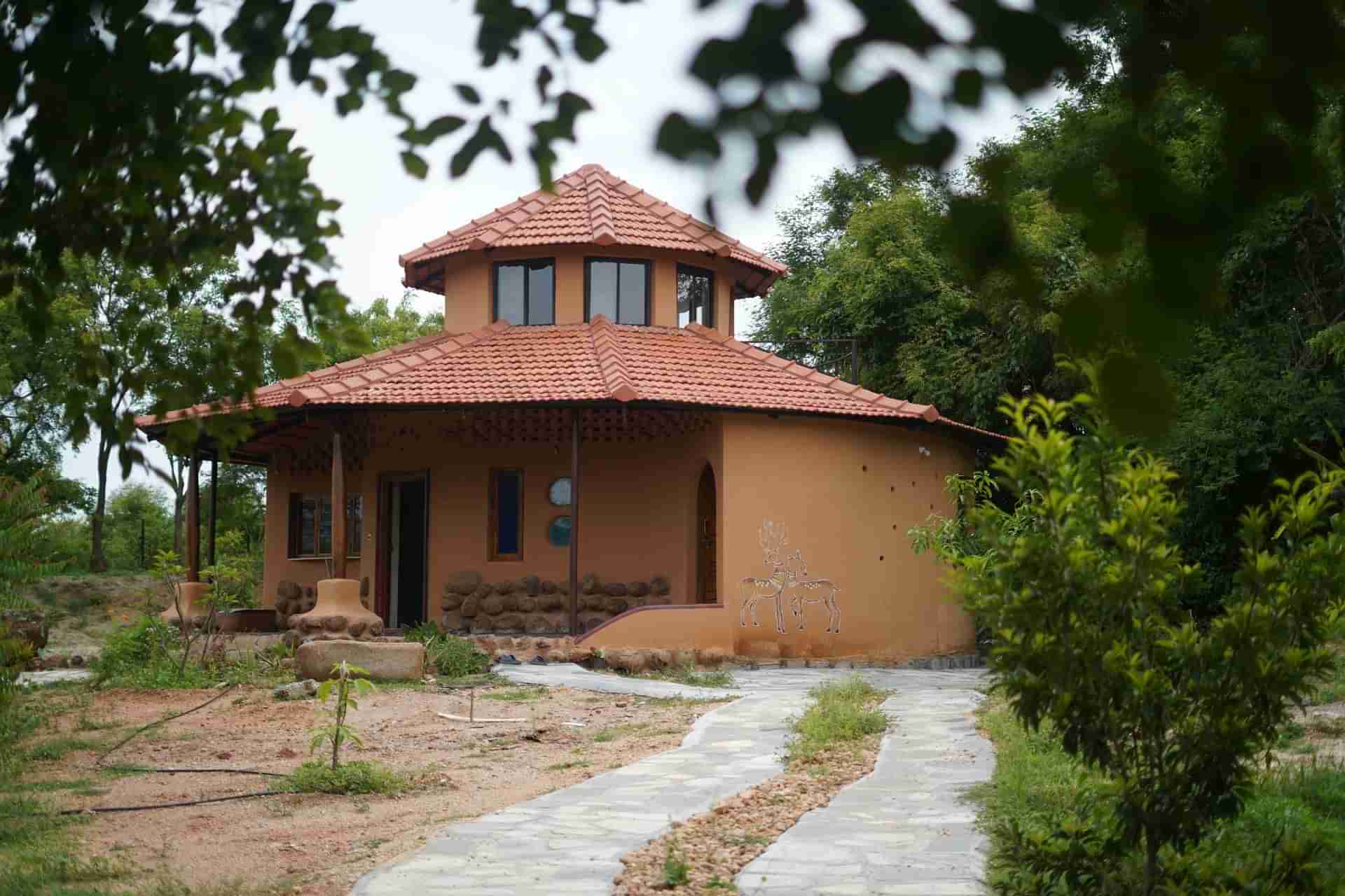 Bhudeep Farmhouse